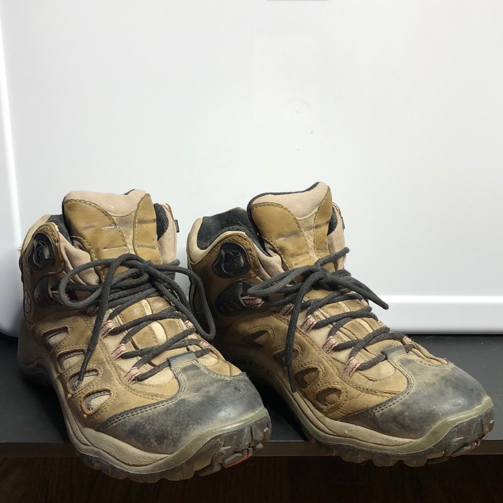 Merrell Reflex Mid gore Tex hiking boots 7.5